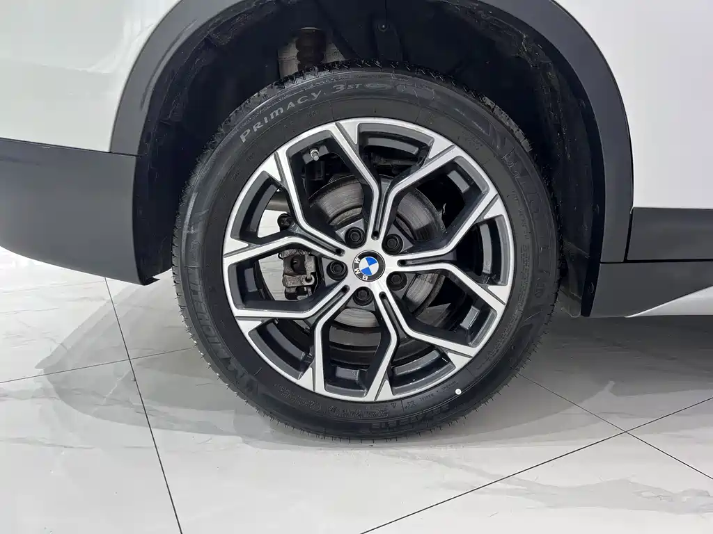 BMW X1 — фото 20