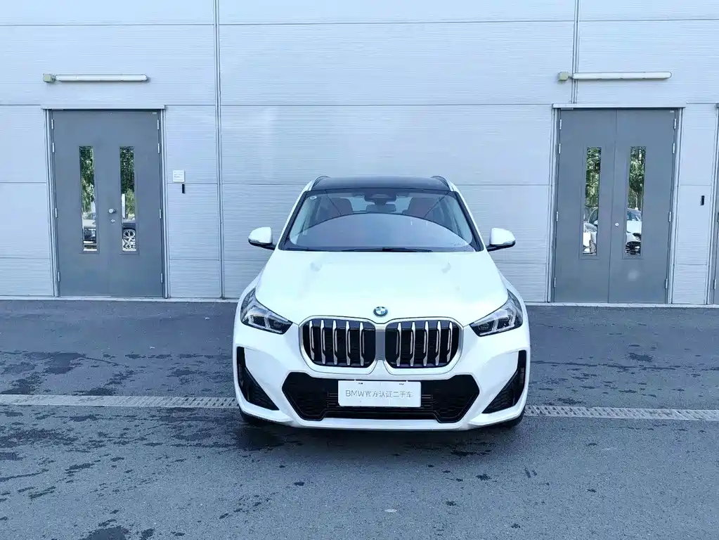 BMW X1 — фото 2