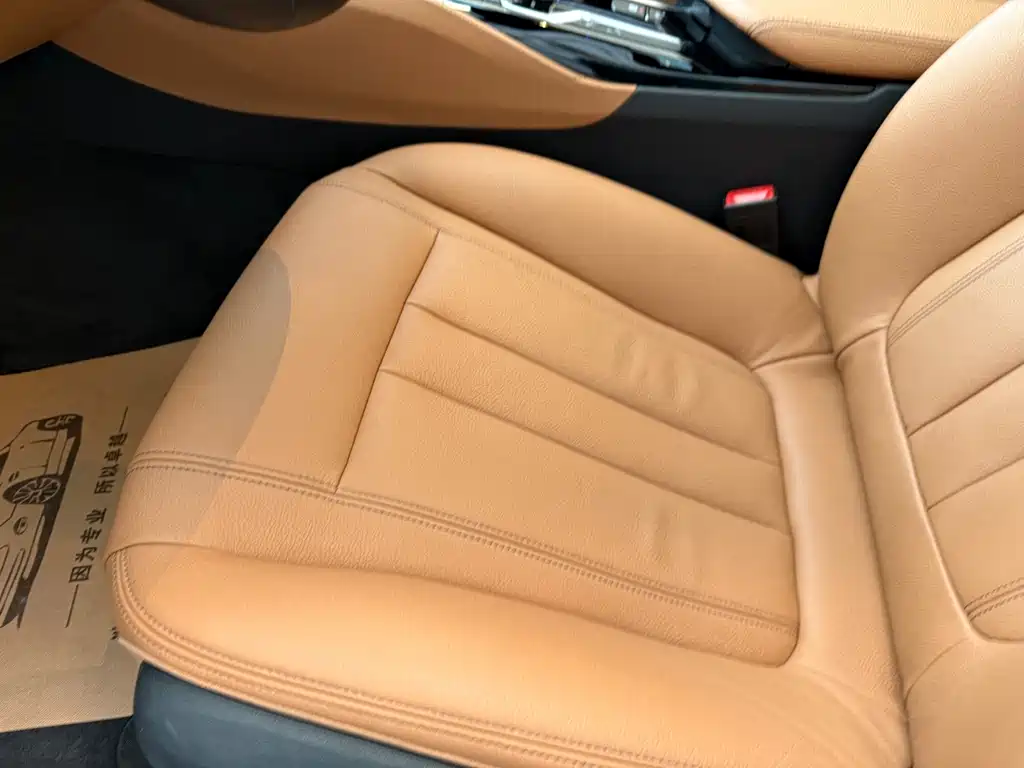 BMW 5 Series — фото 22