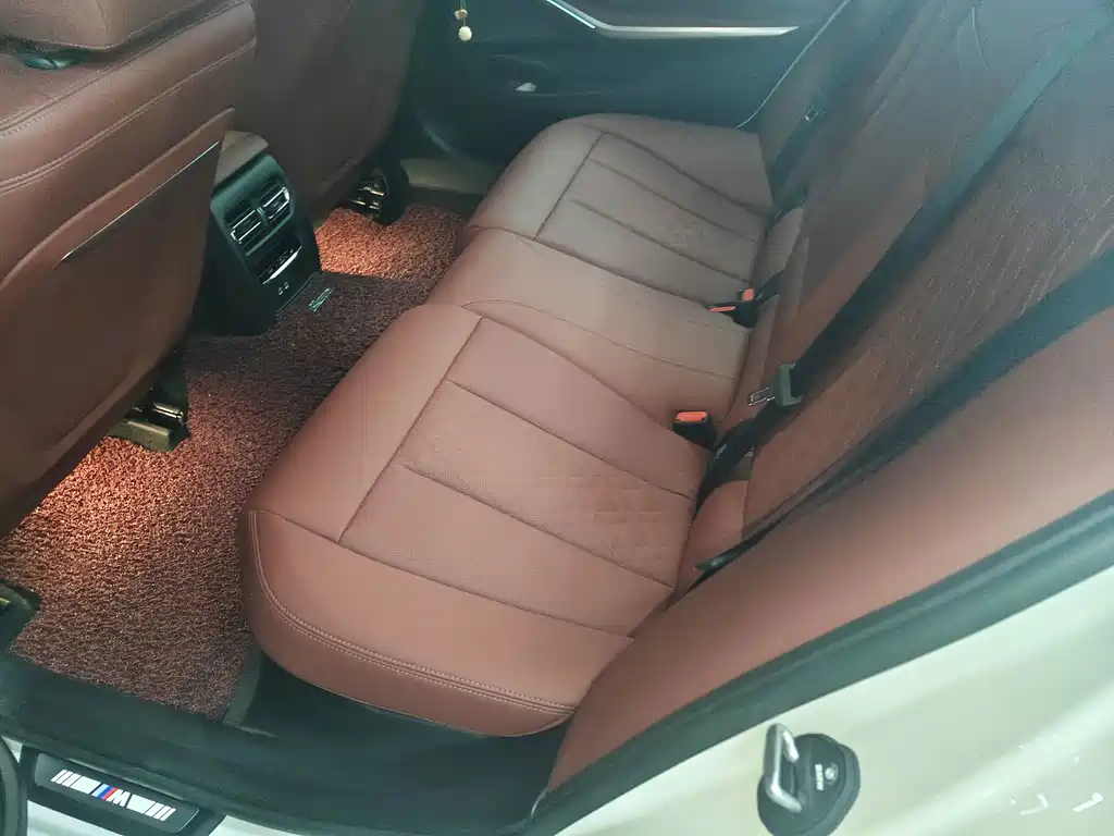 BMW 3 Series — фото 10