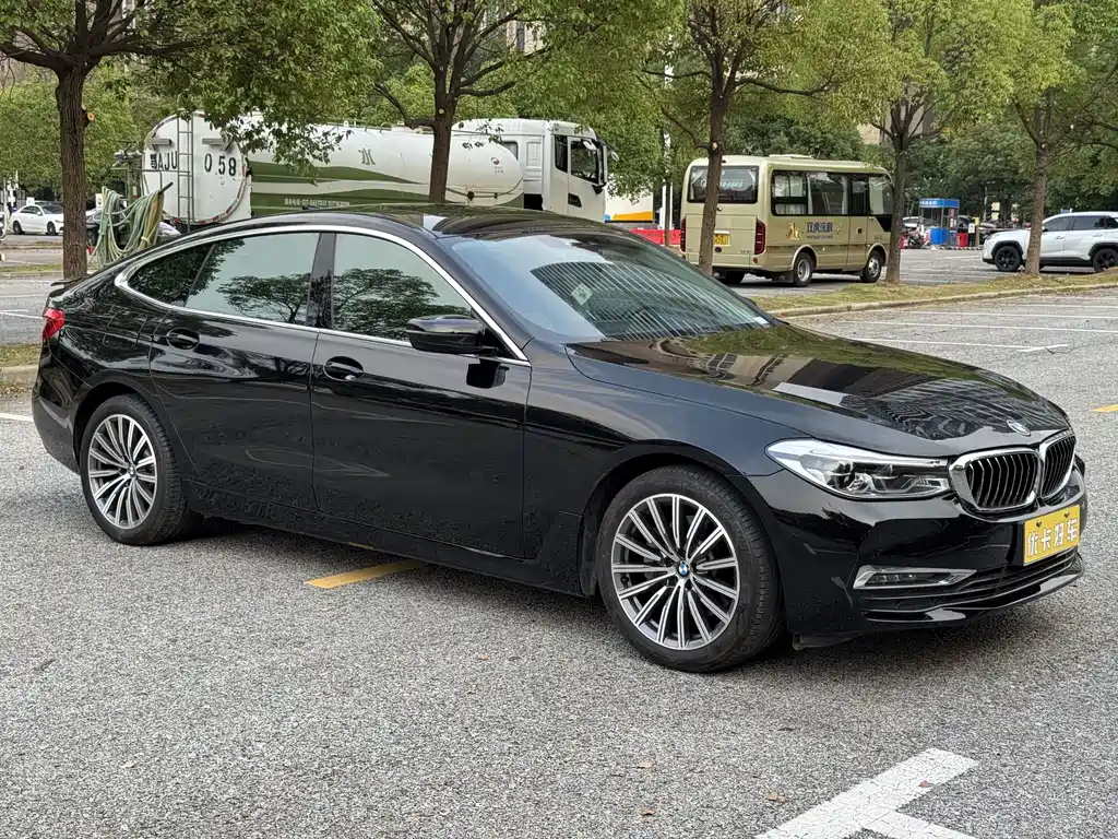 BMW 6 Series GT — фото 3