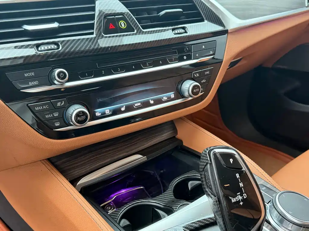 BMW 6 Series GT — фото 16