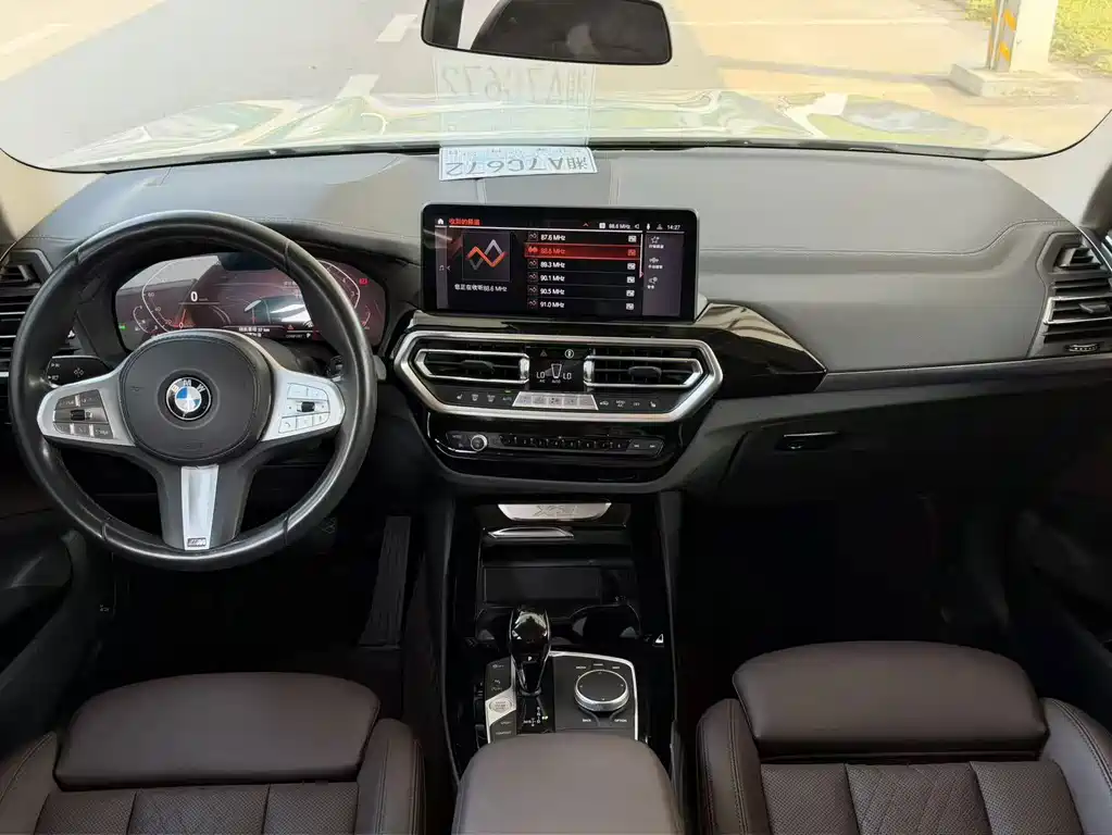 BMW X3 — фото 13