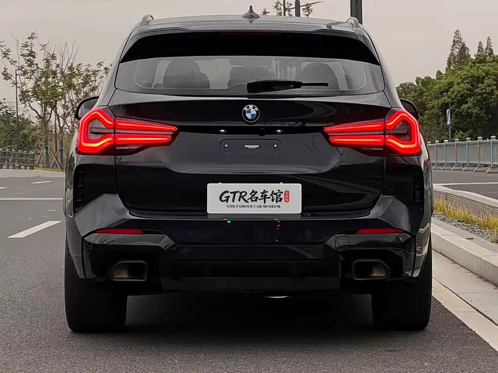 BMW X3 — фото 9