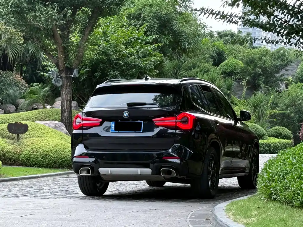 BMW X3 — фото 4