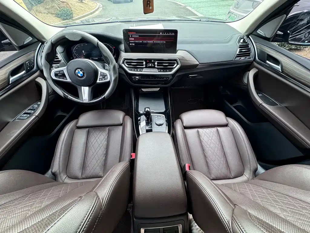BMW X3 — фото 9