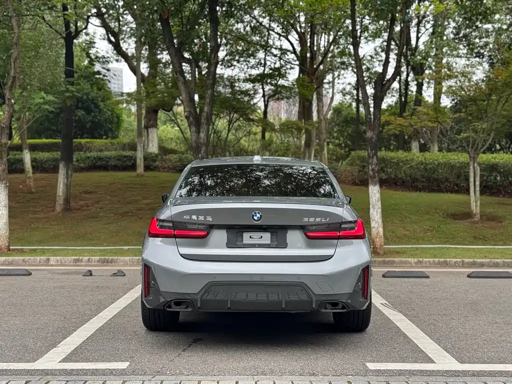 BMW 3 Series — фото 14