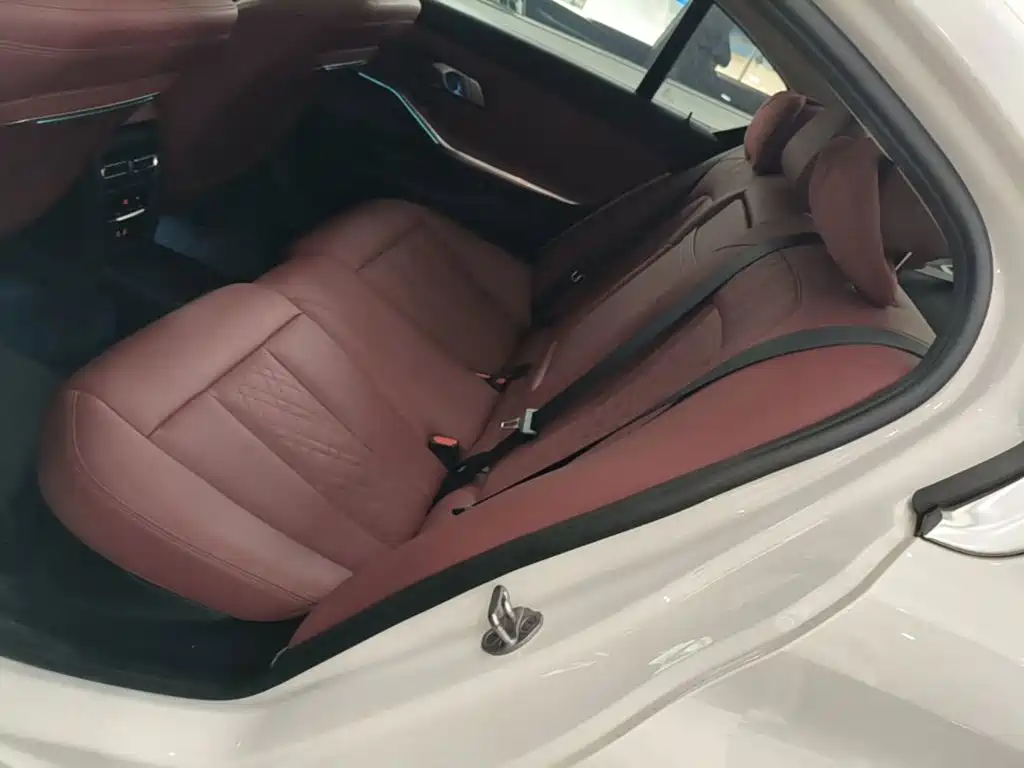 BMW 3 Series — фото 17