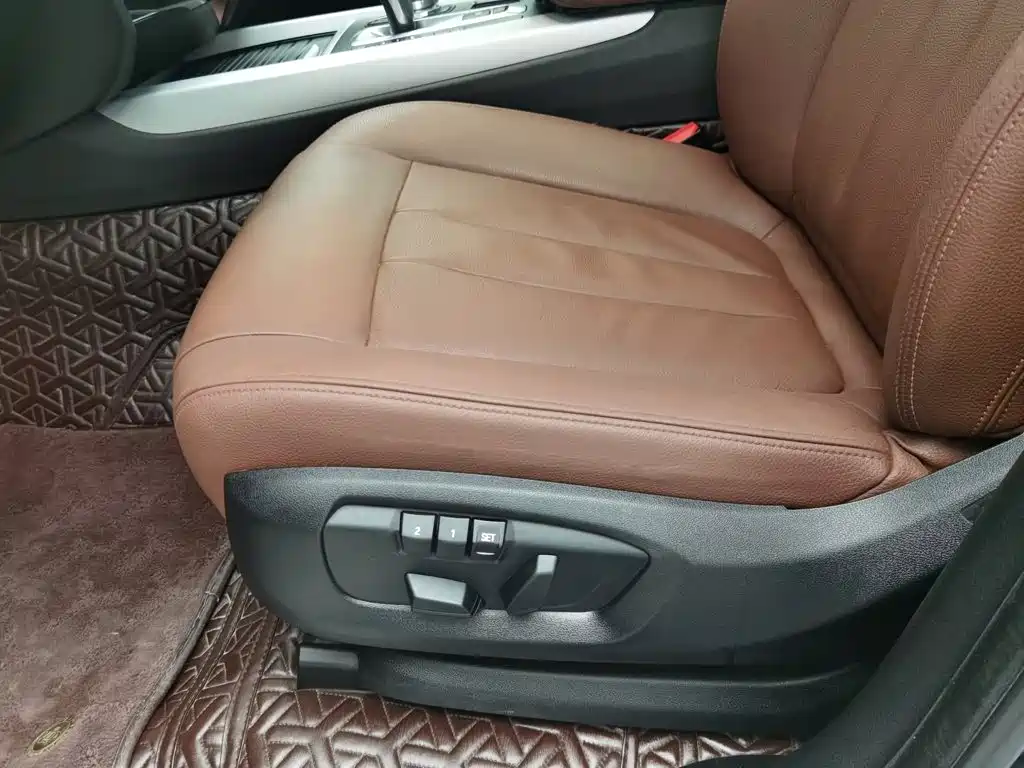 BMW X5 (Import) — фото 11