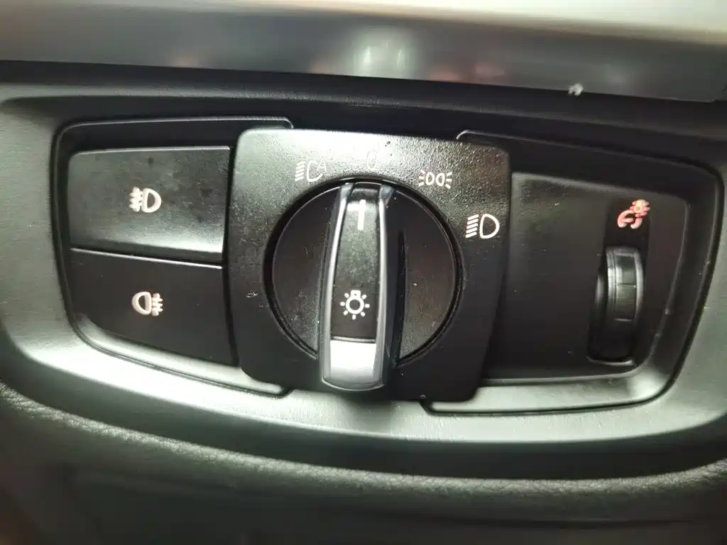 BMW X5 (Import) — фото 13