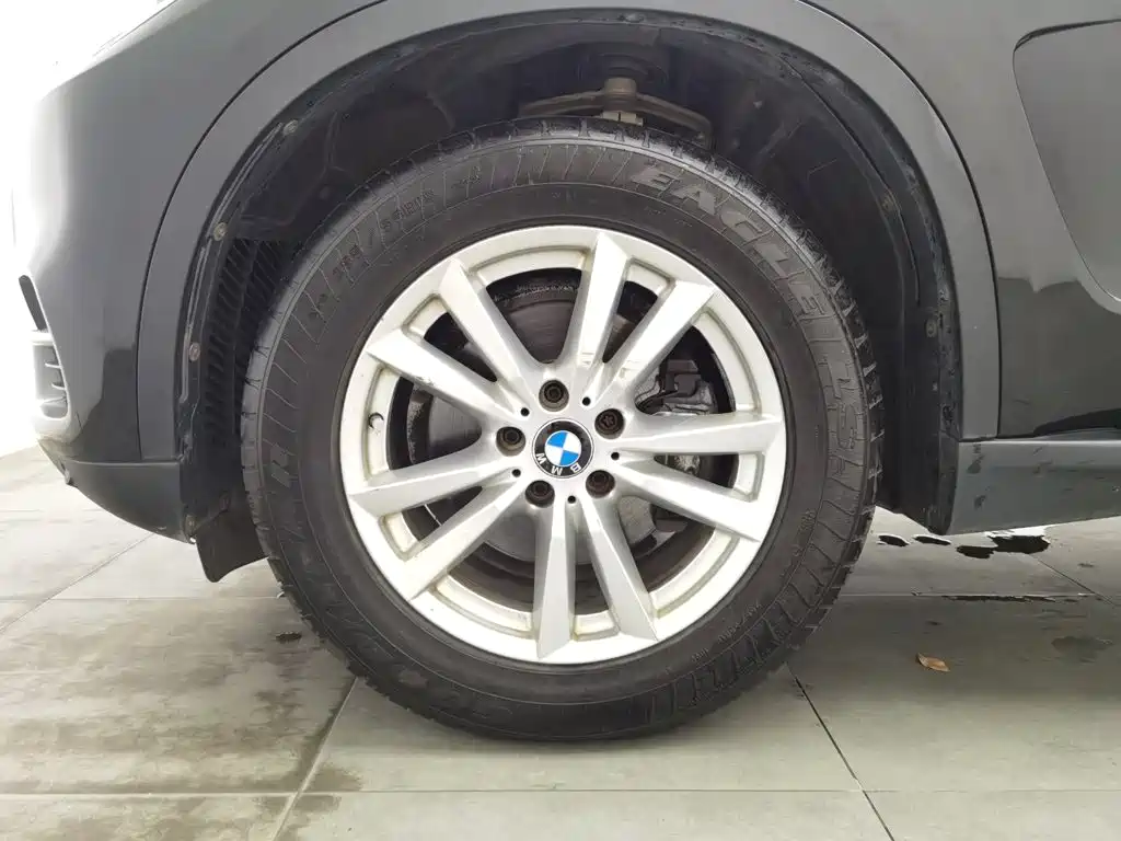 BMW X5 (Import) — фото 14