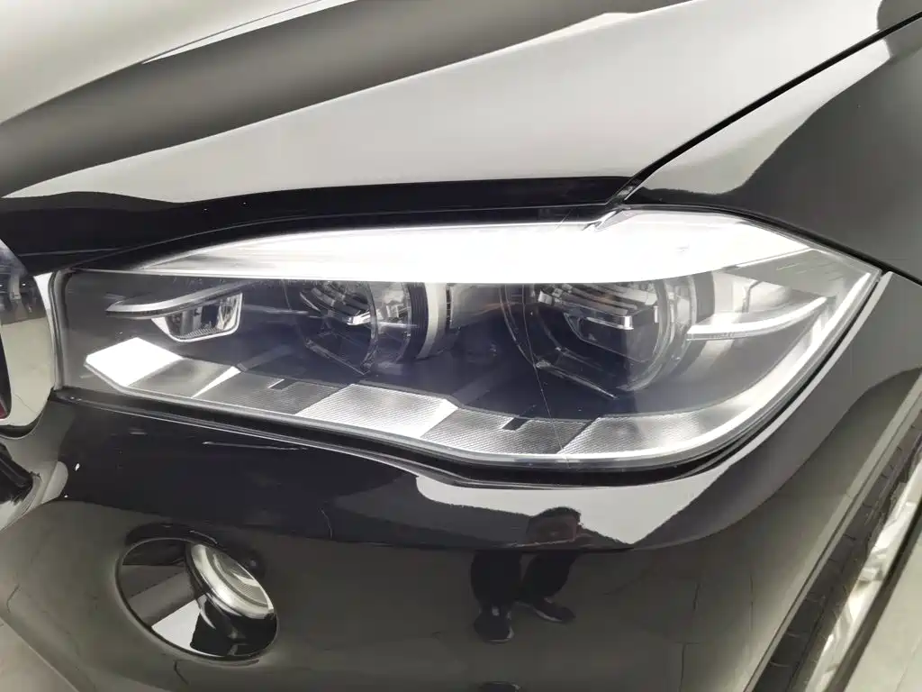 BMW X5 (Import) — фото 24