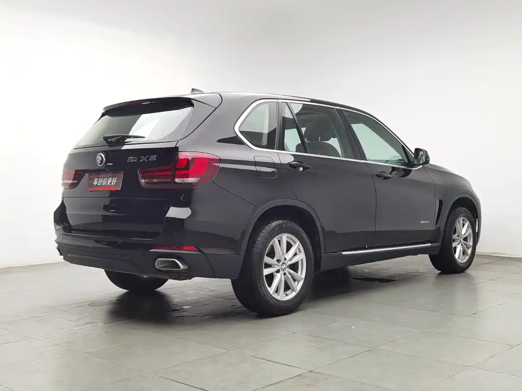 BMW X5 (Import) — фото 4