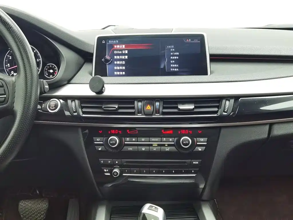 BMW X5 (Import) — фото 10
