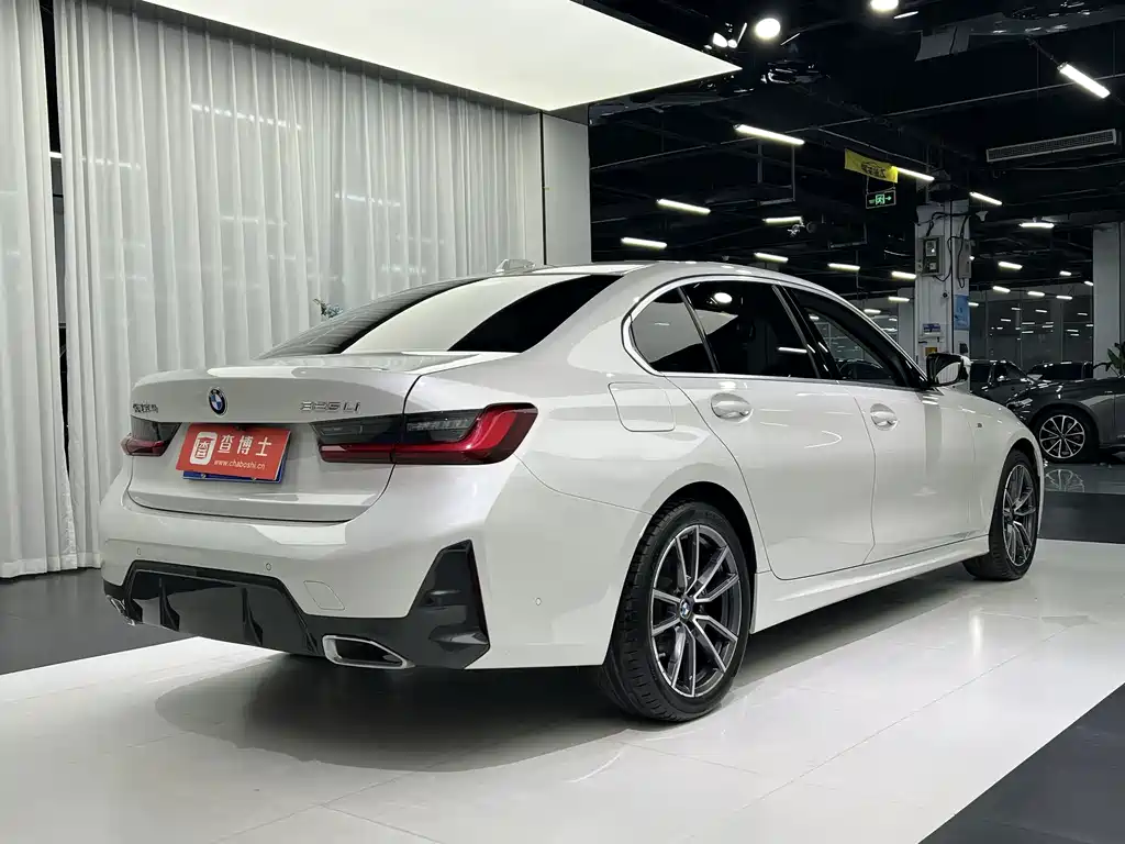 BMW 3 Series — фото 11