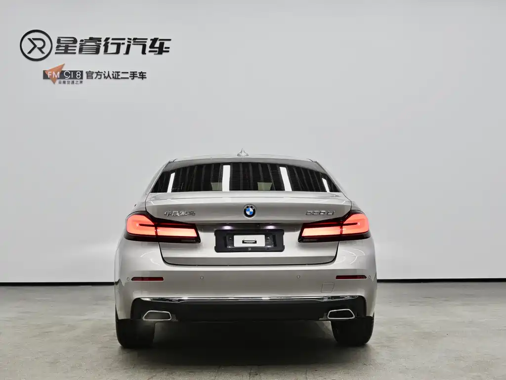BMW 5 Series — фото 4