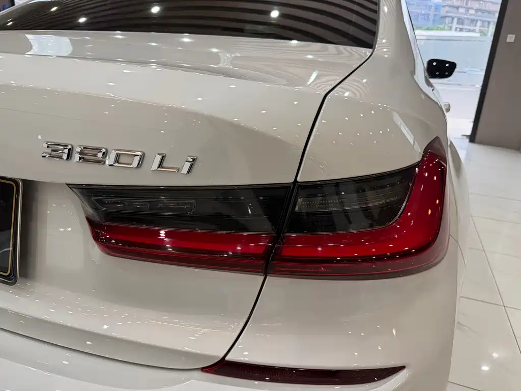 BMW 3 Series — фото 10