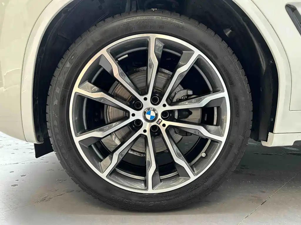 BMW X3 — фото 5