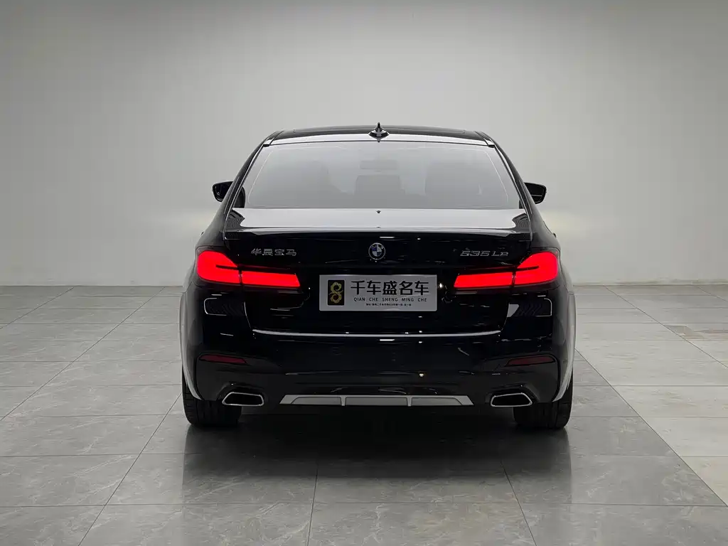 BMW 5 Series New Energy — фото 5