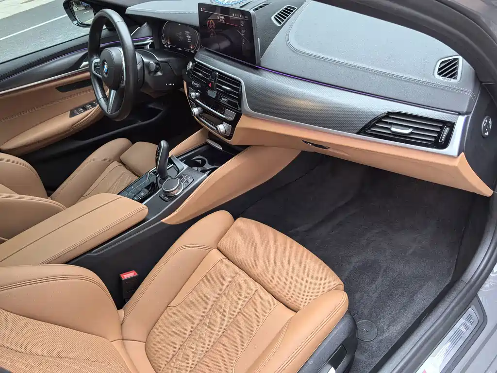 BMW 5 Series (Import) — фото 11