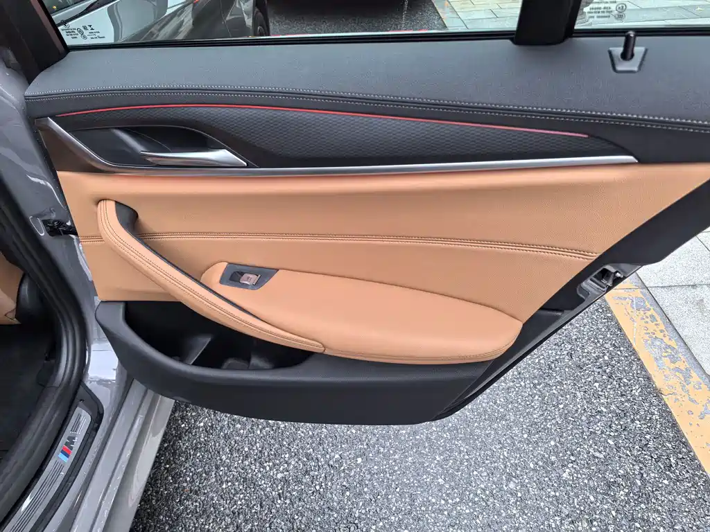 BMW 5 Series (Import) — фото 13