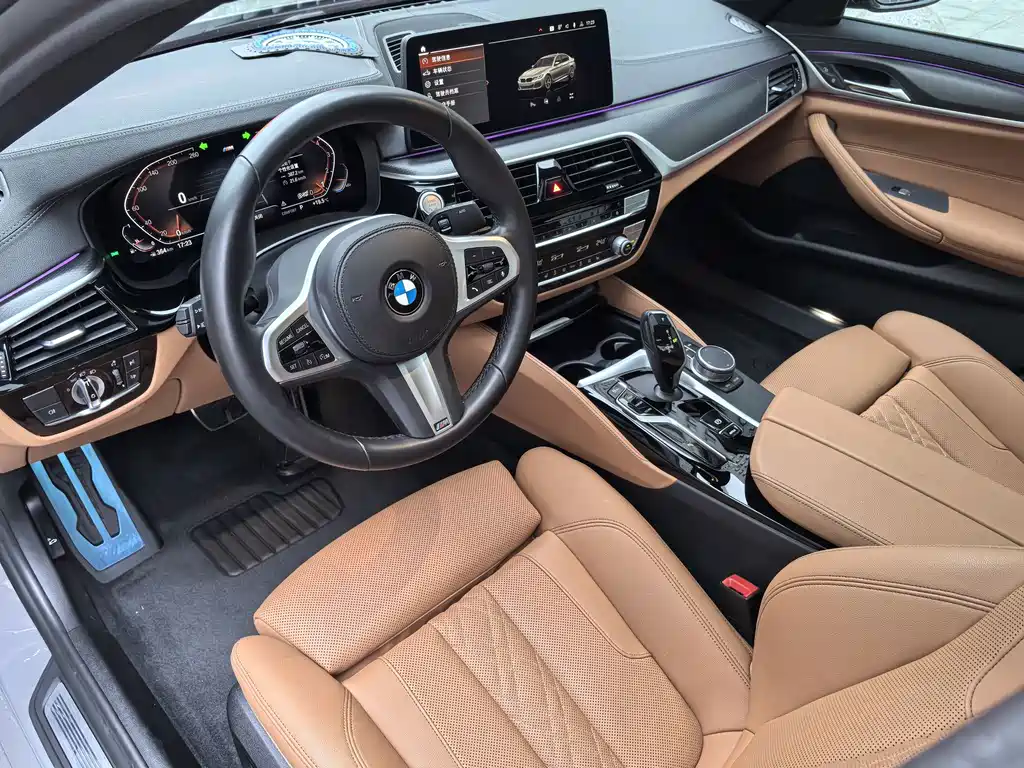 BMW 5 Series (Import) — фото 22
