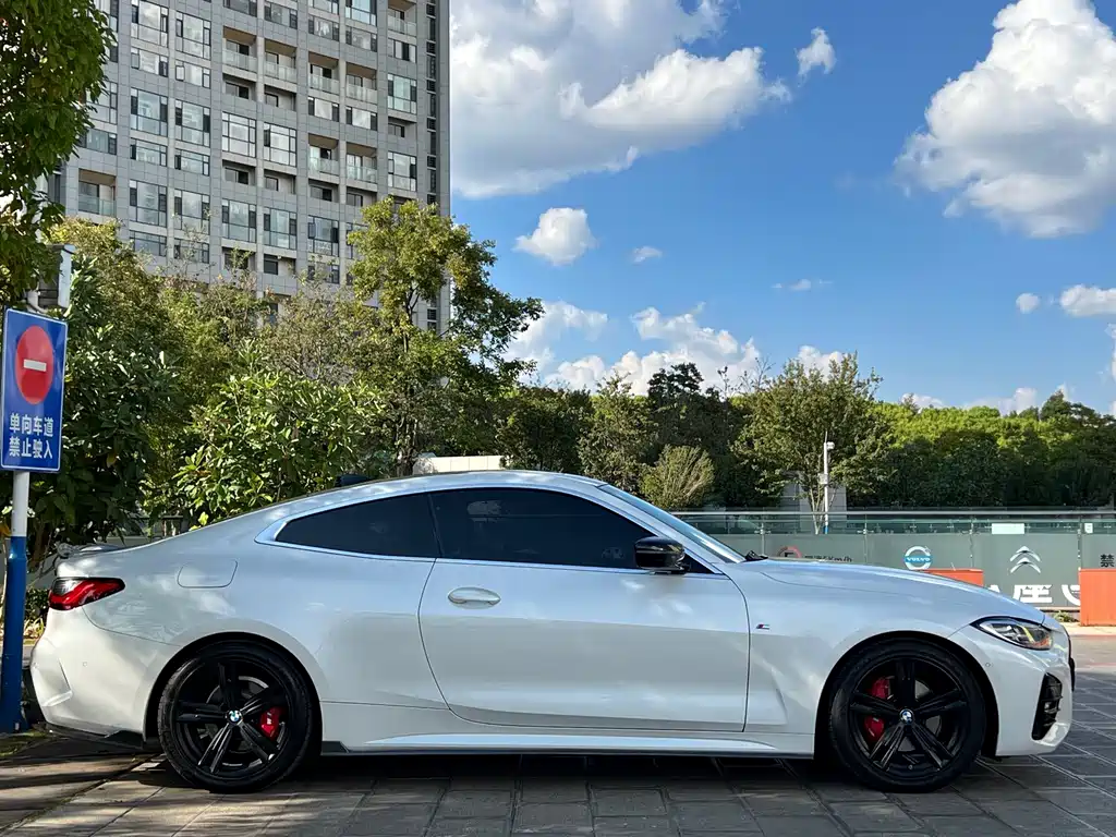 BMW 4 Series — фото 4
