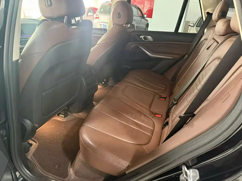 BMW X5 (Import) — фото 4
