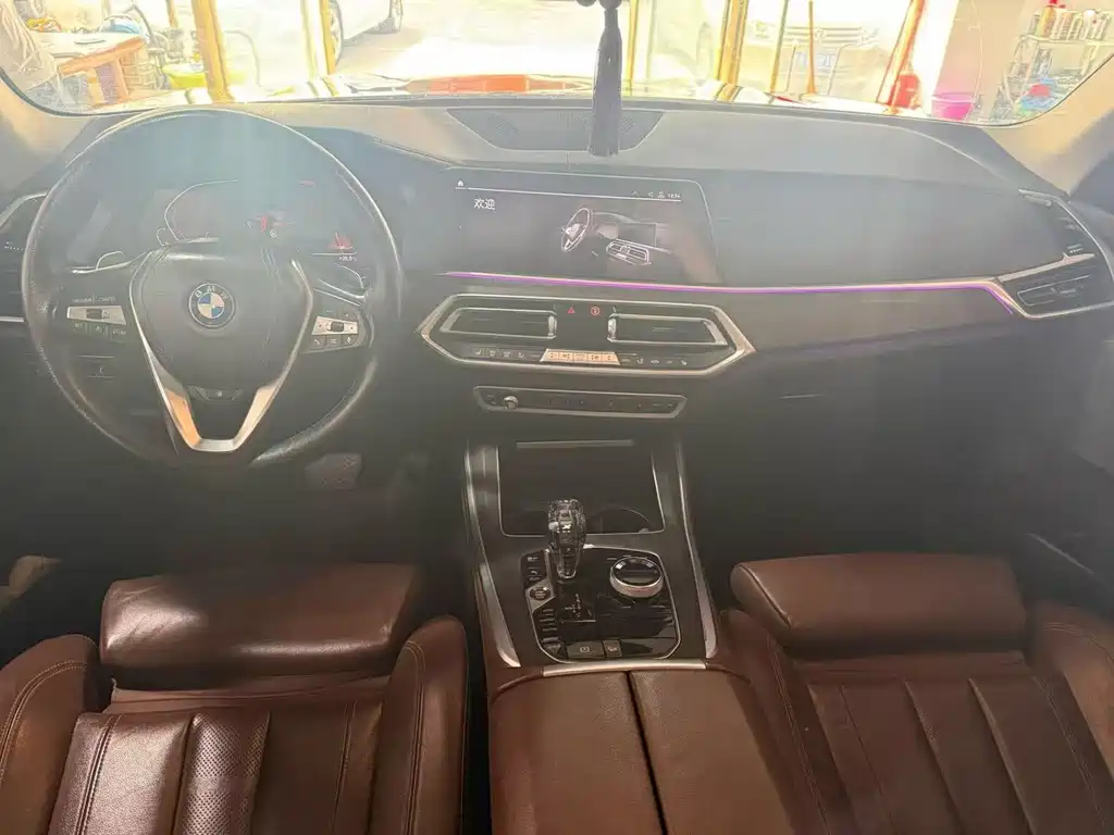 BMW X5 (Import) — фото 5