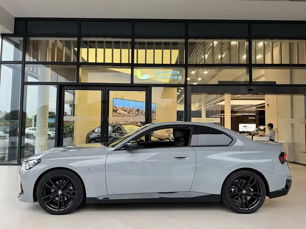 BMW 2 Series (Import) — фото 2