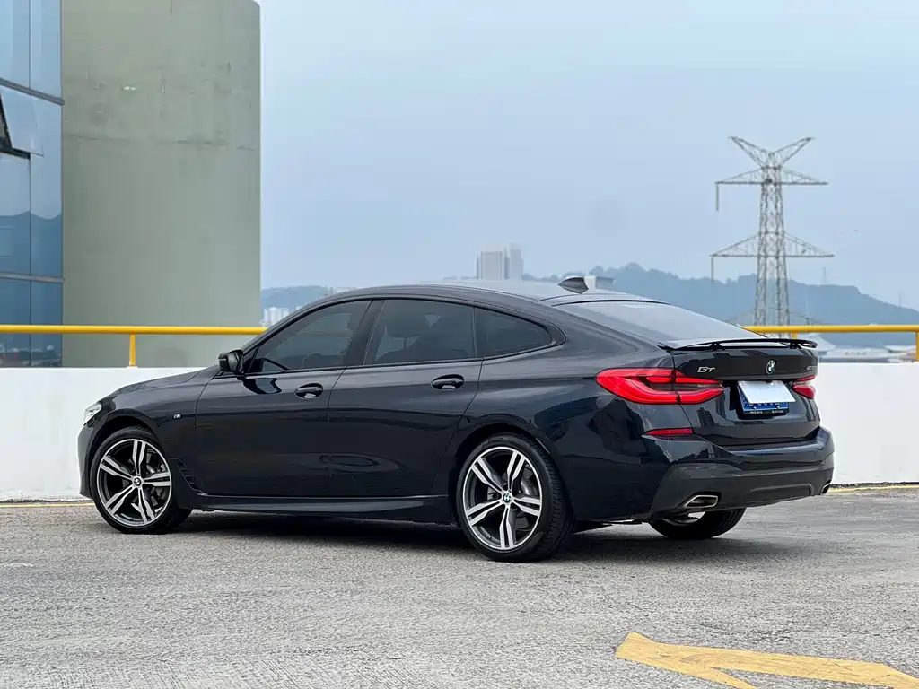 BMW 6 Series GT — фото 13