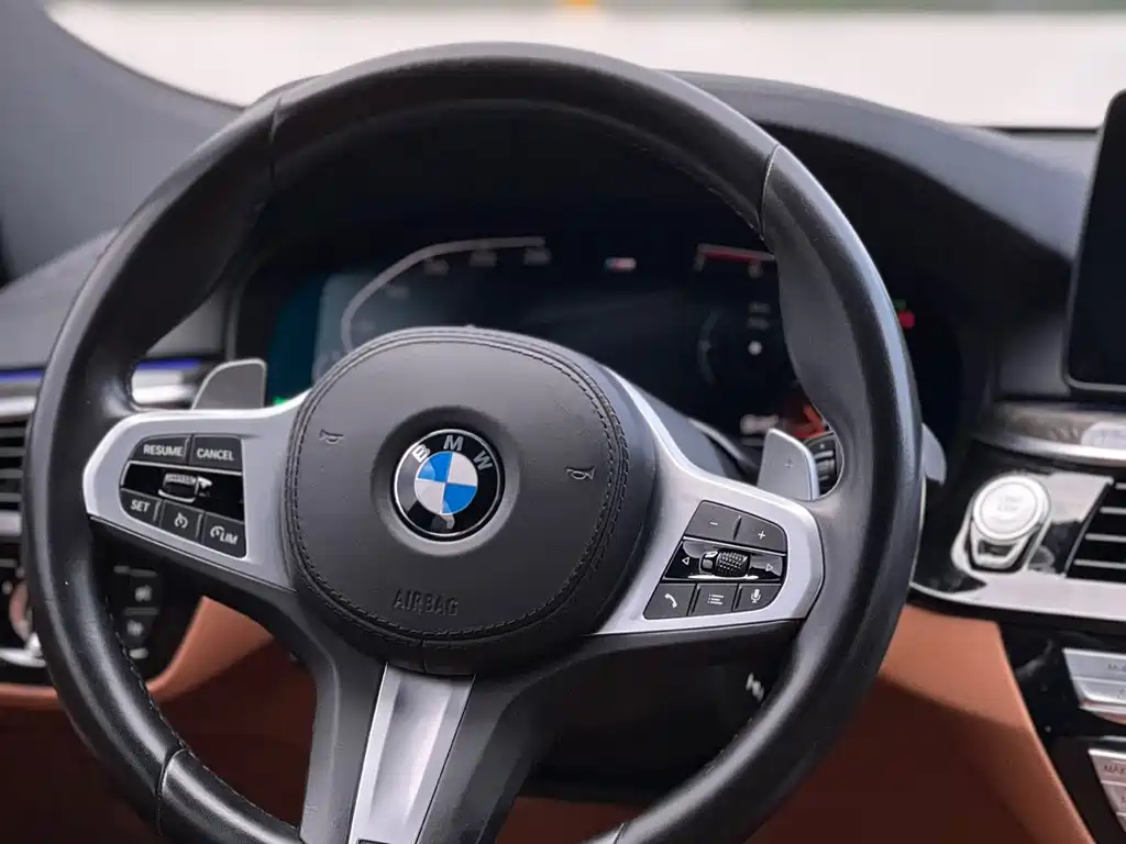 BMW 6 Series GT — фото 8