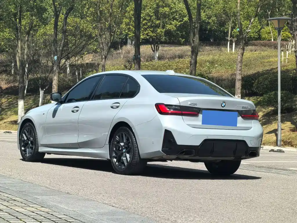 BMW 3 Series — фото 11