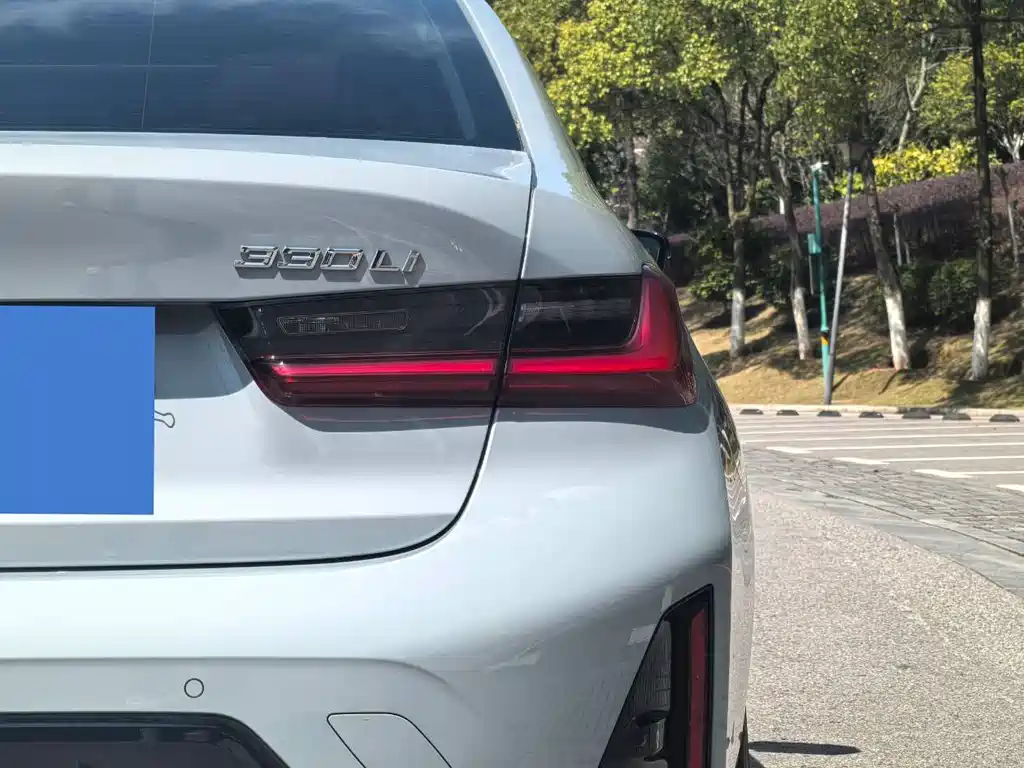 BMW 3 Series — фото 15
