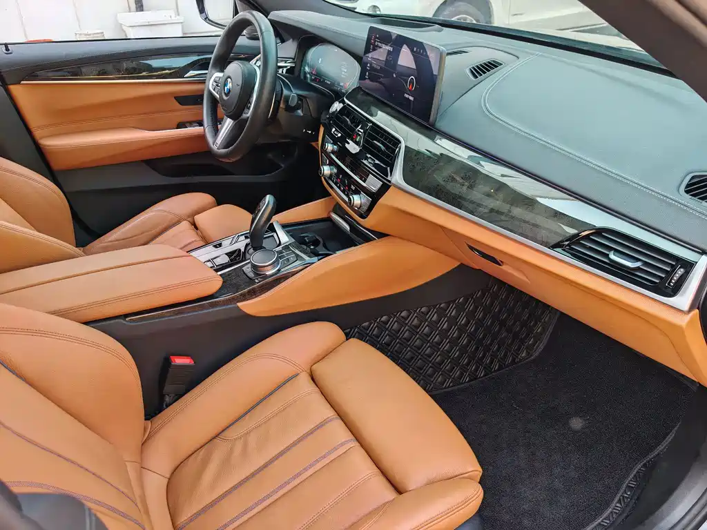 BMW 6 Series GT — фото 19
