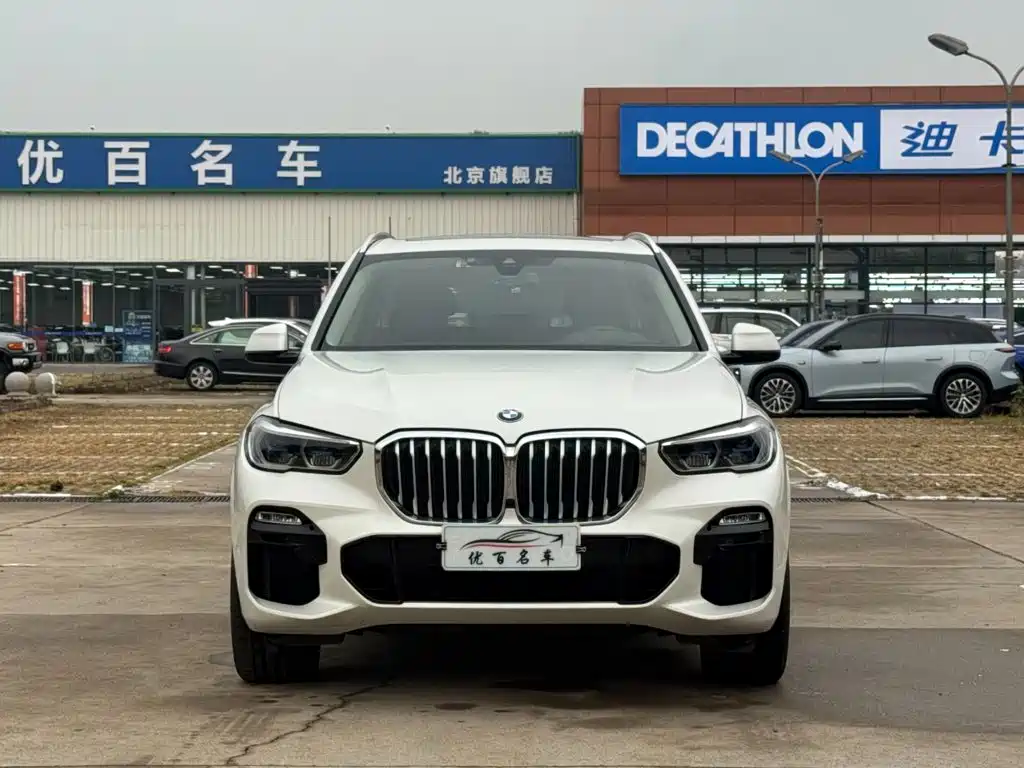 BMW X5 (Import) — фото 2