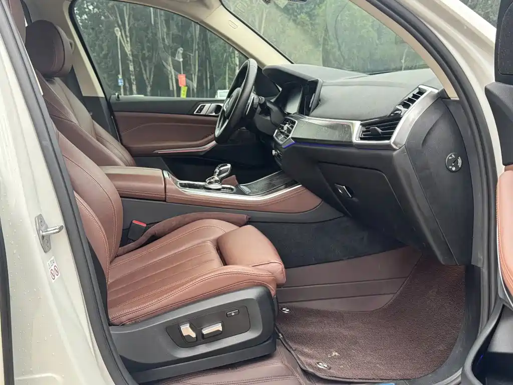 BMW X5 (Import) — фото 20