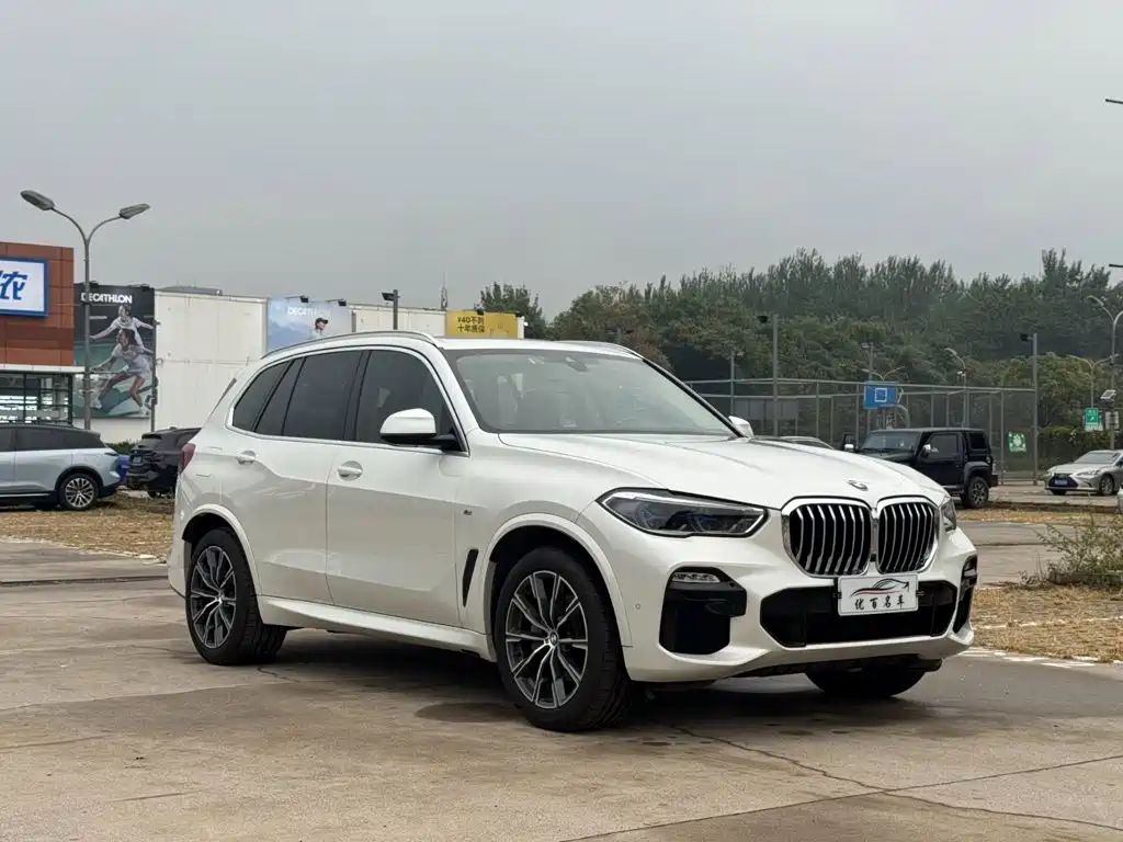 BMW X5 (Import) — фото 3