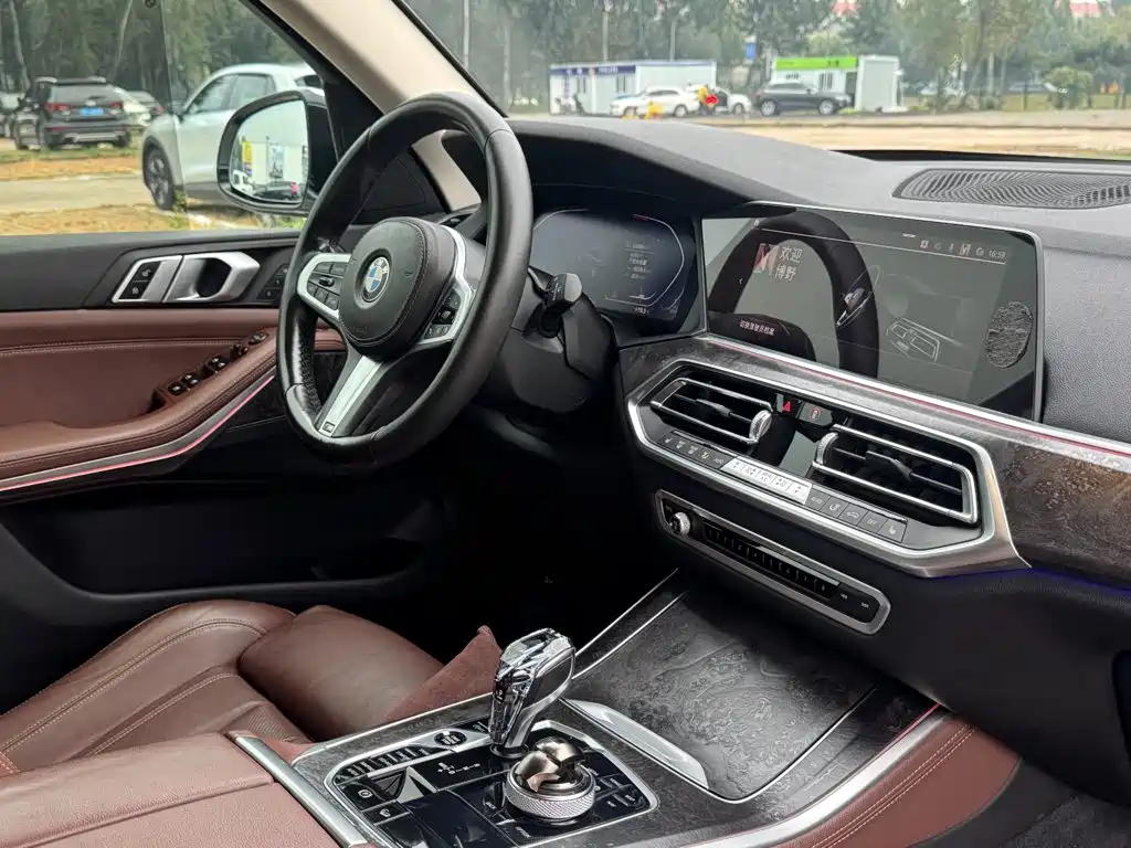 BMW X5 (Import) — фото 21