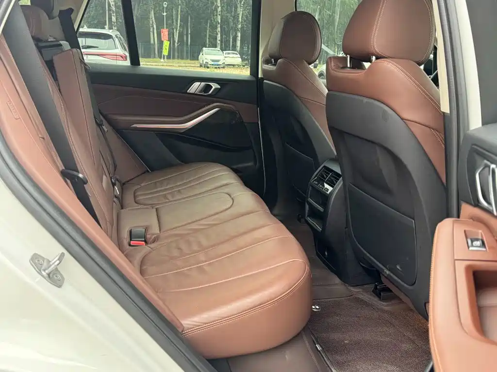BMW X5 (Import) — фото 24