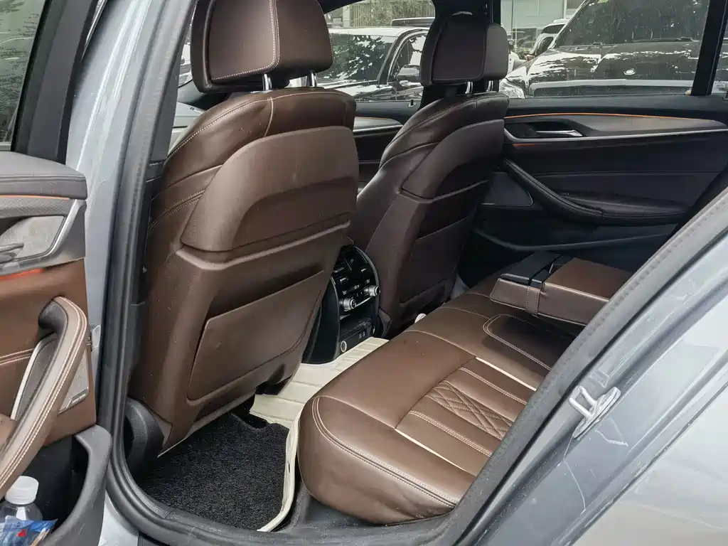 BMW 5 Series (Import) — фото 9