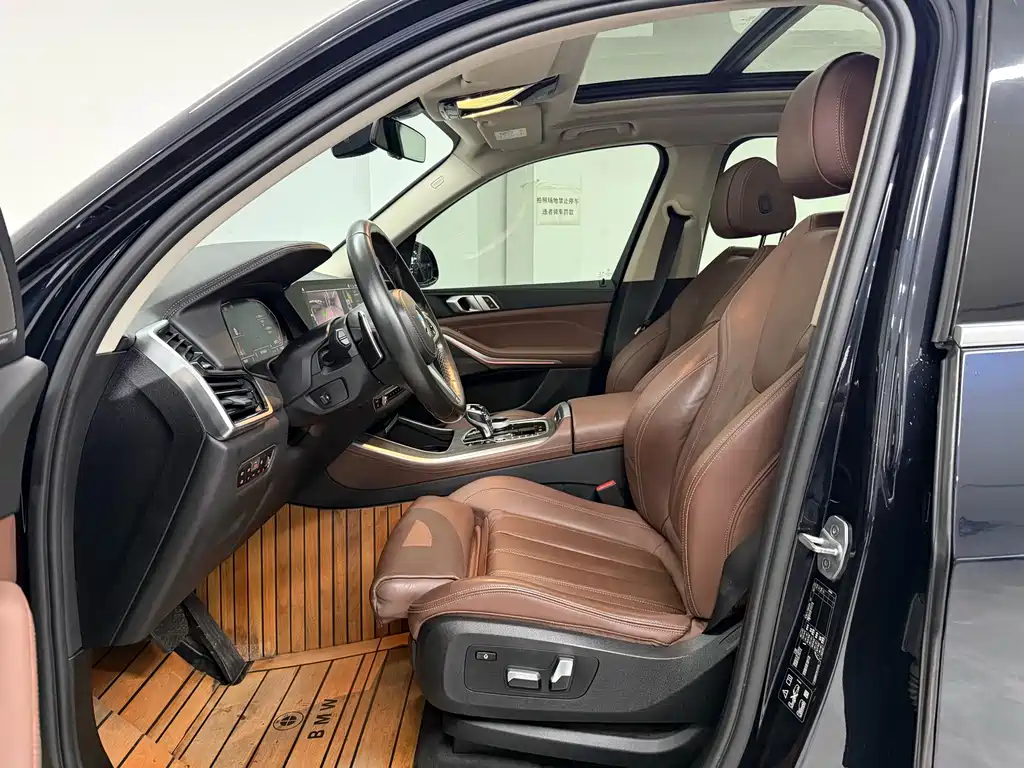 BMW X5 (Import) — фото 5