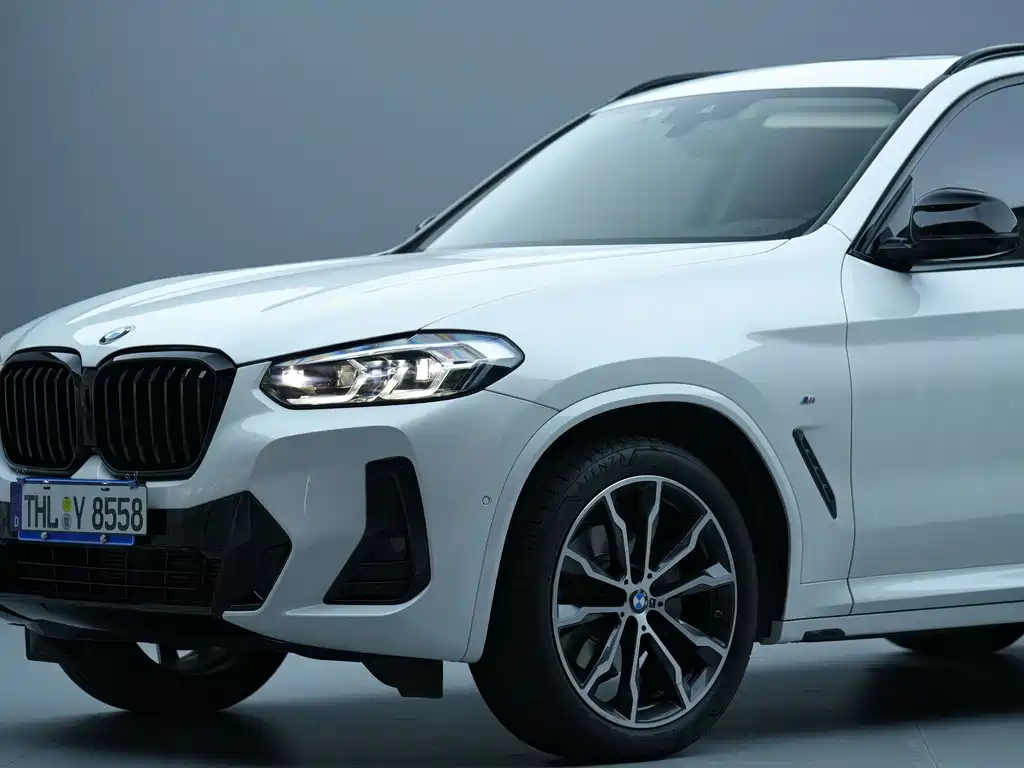 BMW X3 — фото 2