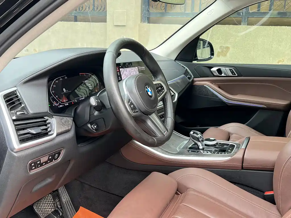 BMW X5 (Import) — фото 9