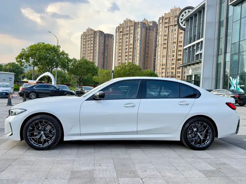 BMW 3 Series — фото 4