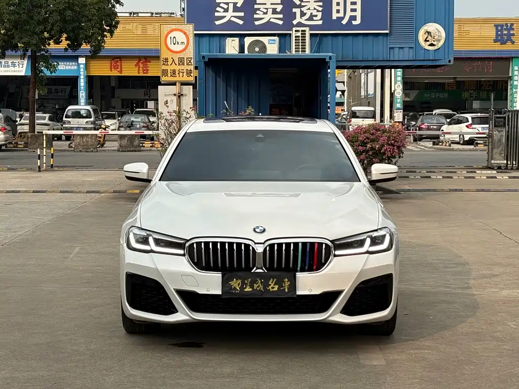 BMW 5 Series — фото 2