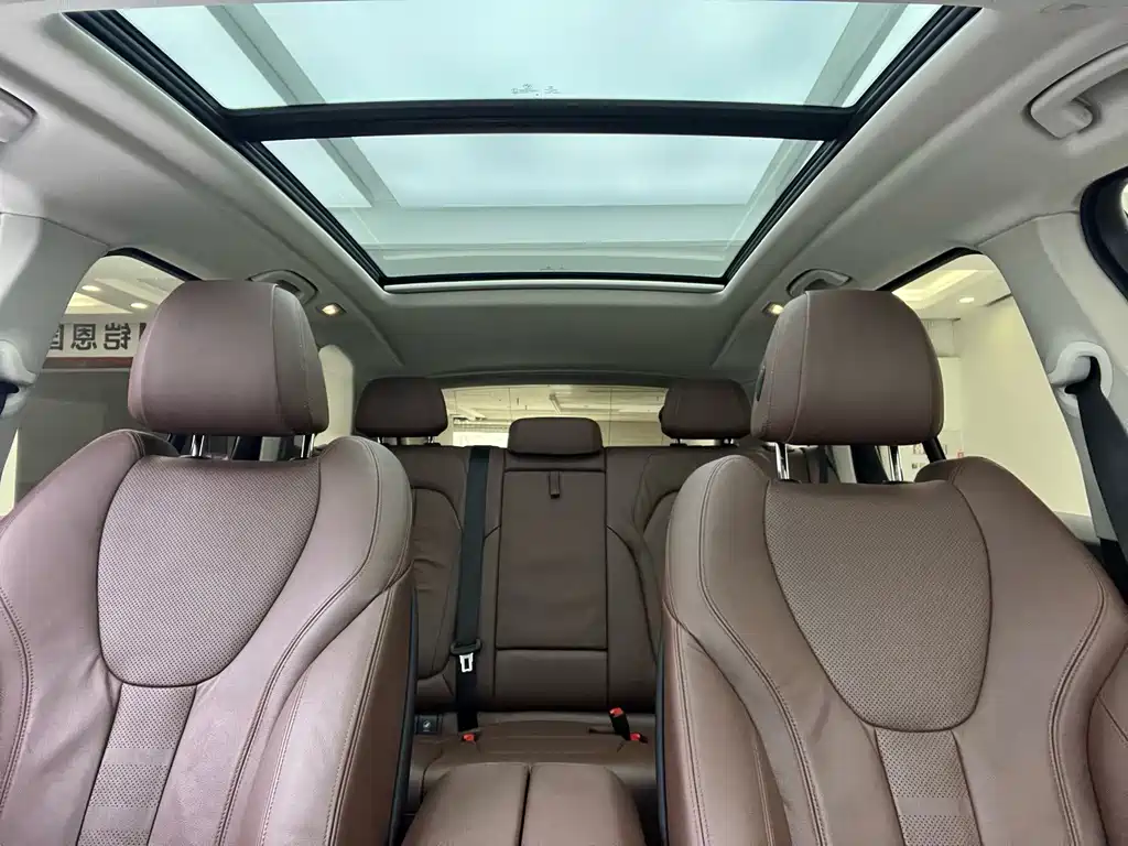 BMW X5 (Import) — фото 14