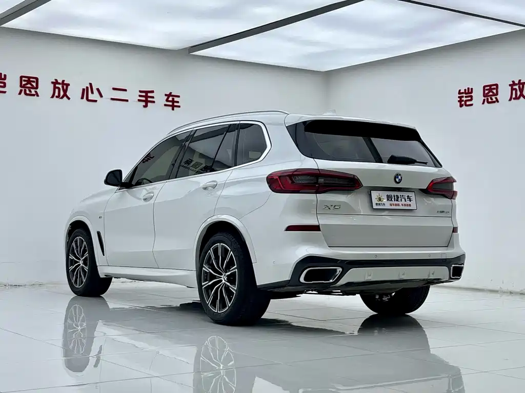 BMW X5 (Import) — фото 21