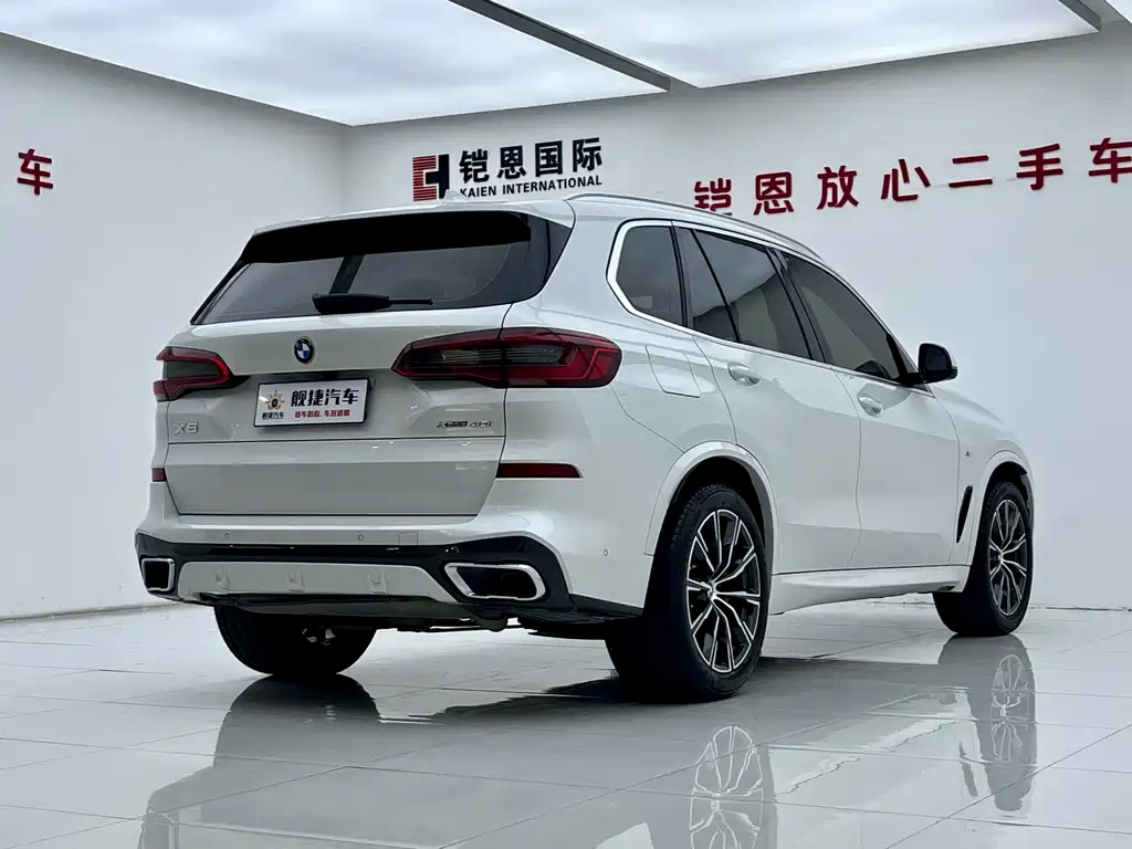BMW X5 (Import) — фото 23