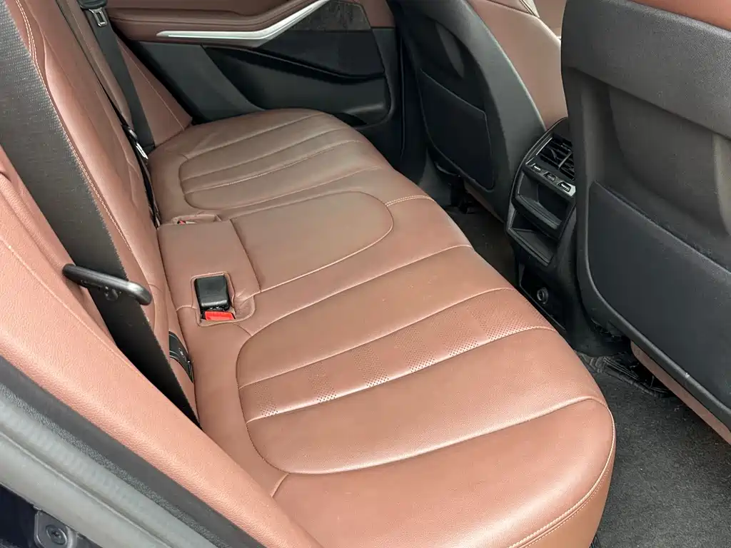 BMW X5 (Import) — фото 4